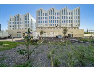 Location Locaux d'activités - Entrepôts à Lyon 7e