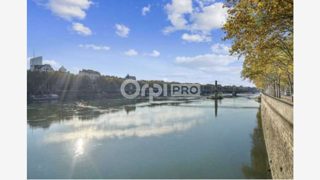 Bureaux 143m² à louer à Lyon 1er