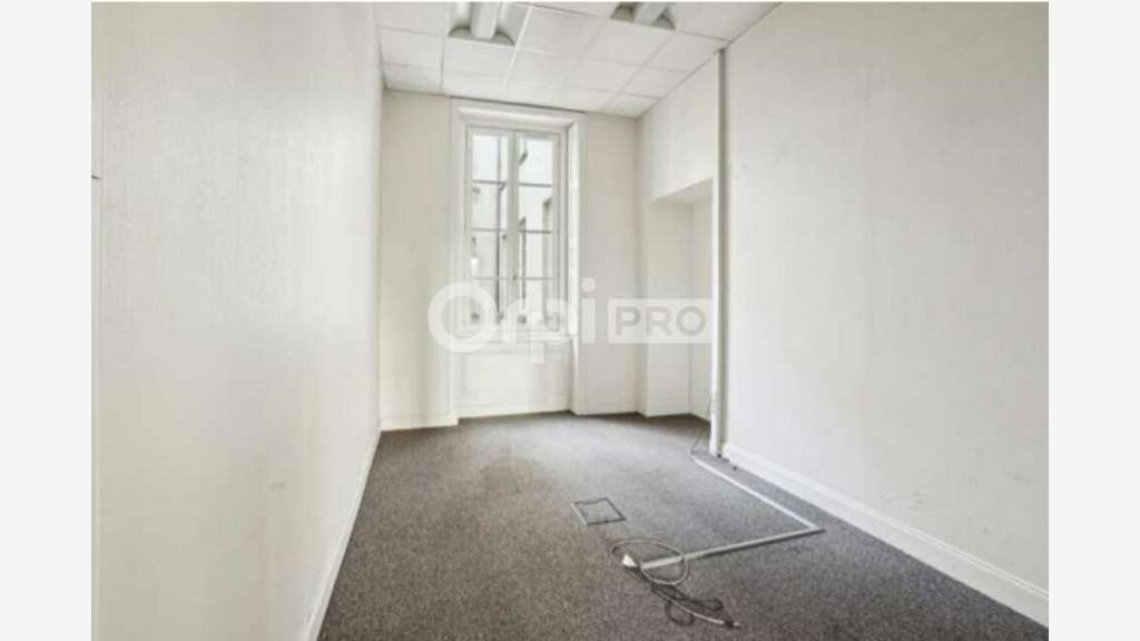 Bureaux 143m² à louer à Lyon 1er