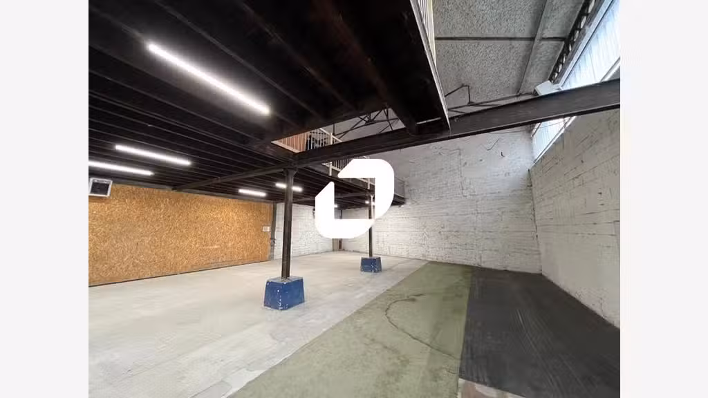A louer Local d'activité 874m² Lyon