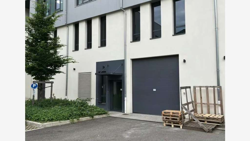 A louer local d'activité de 408m² à Lyon 69007