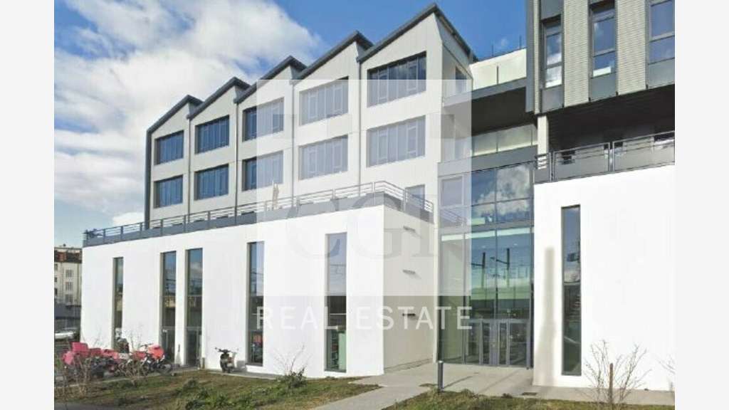 A louer local d'activité de 408m² à Lyon 69007