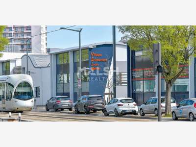 Local d'activités à louer 277m² à Lyon 8ème