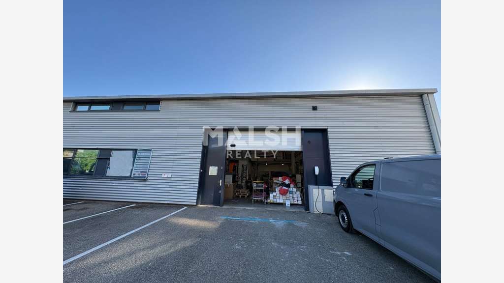 Local d'activités à louer 277m² à Lyon 8ème