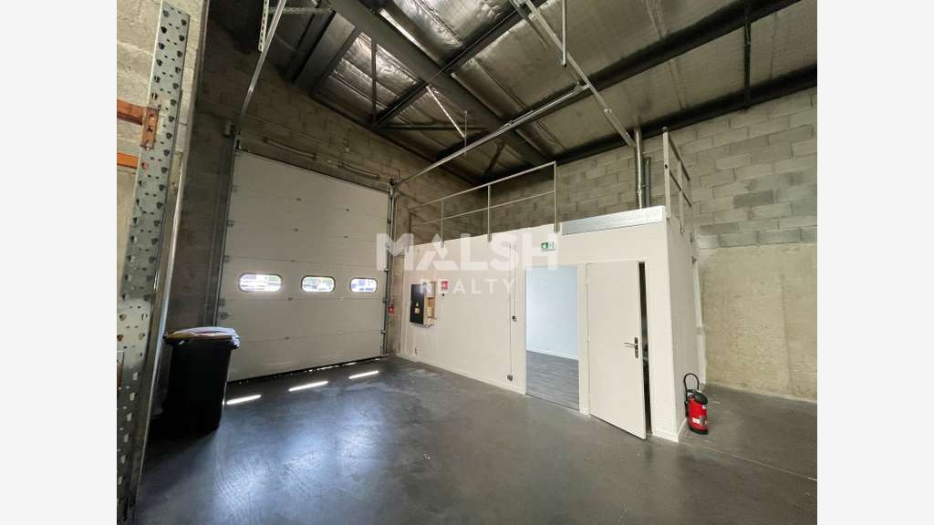 Locaux d'Activités à LYON 9ème - A LOUER - 416 m²