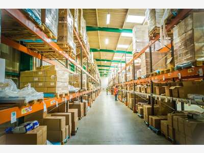 Location d'un entrepôt d'une surface de 3 000 m² p