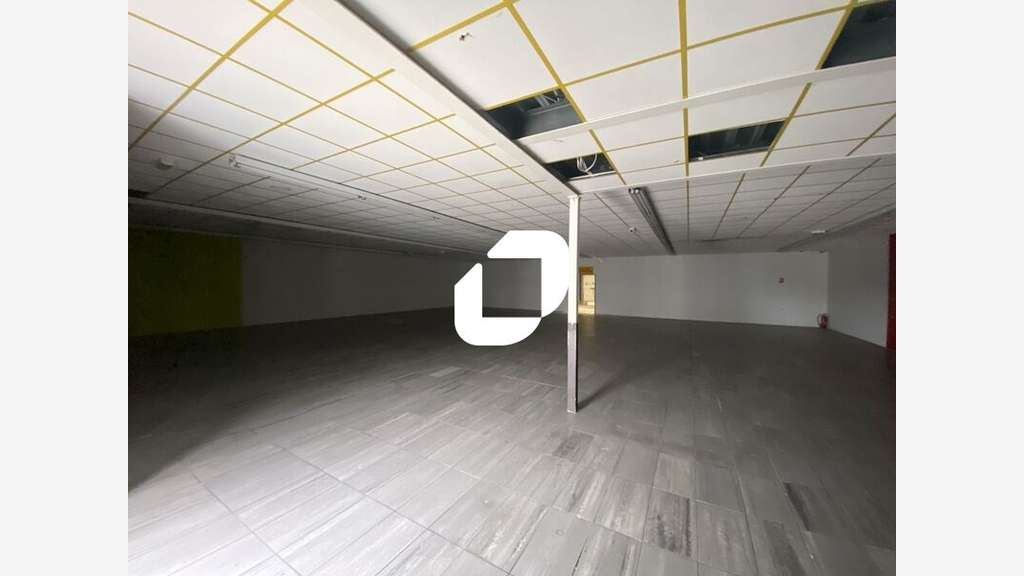 A louer Local d'activité 462m² Magny en vexin