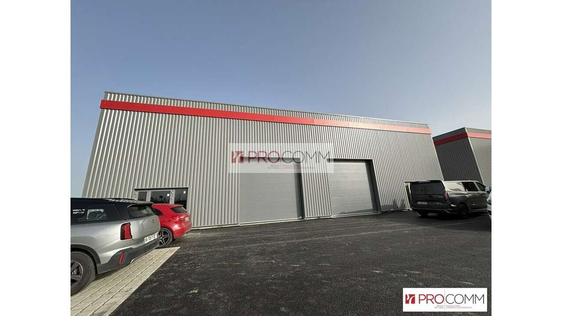 Local d'activité neuf 432m²à louer à Mainvilliers