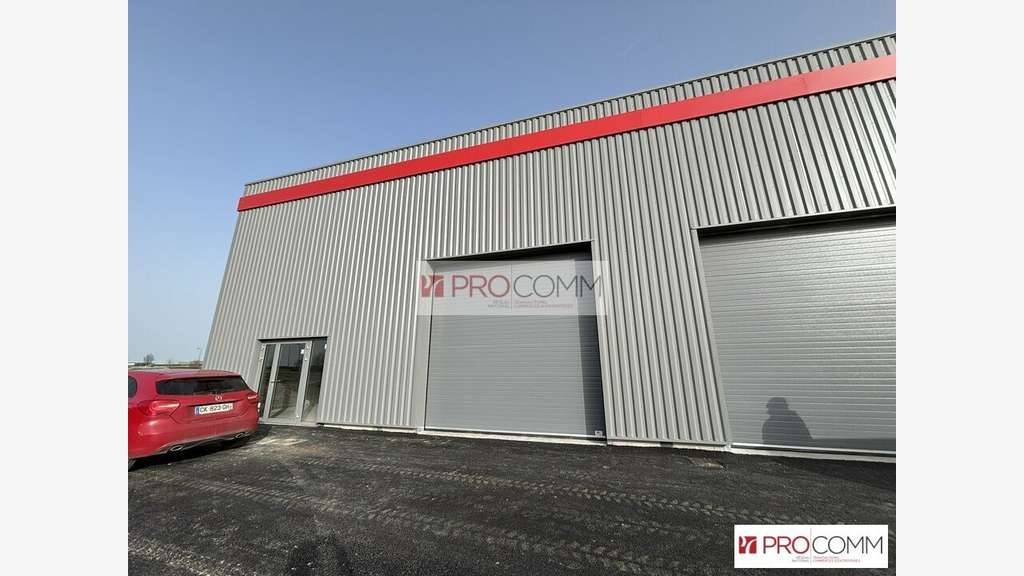 Local d'activité neuf 432m²à louer à Mainvilliers