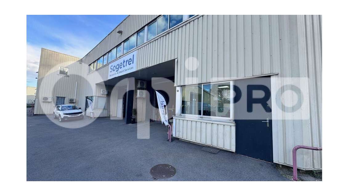 Entrepôt à louer à Mandelieu ZA de la Siagne