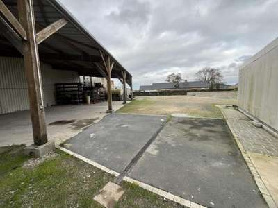 Location Locaux d'activités - Entrepôts à Mannevillette