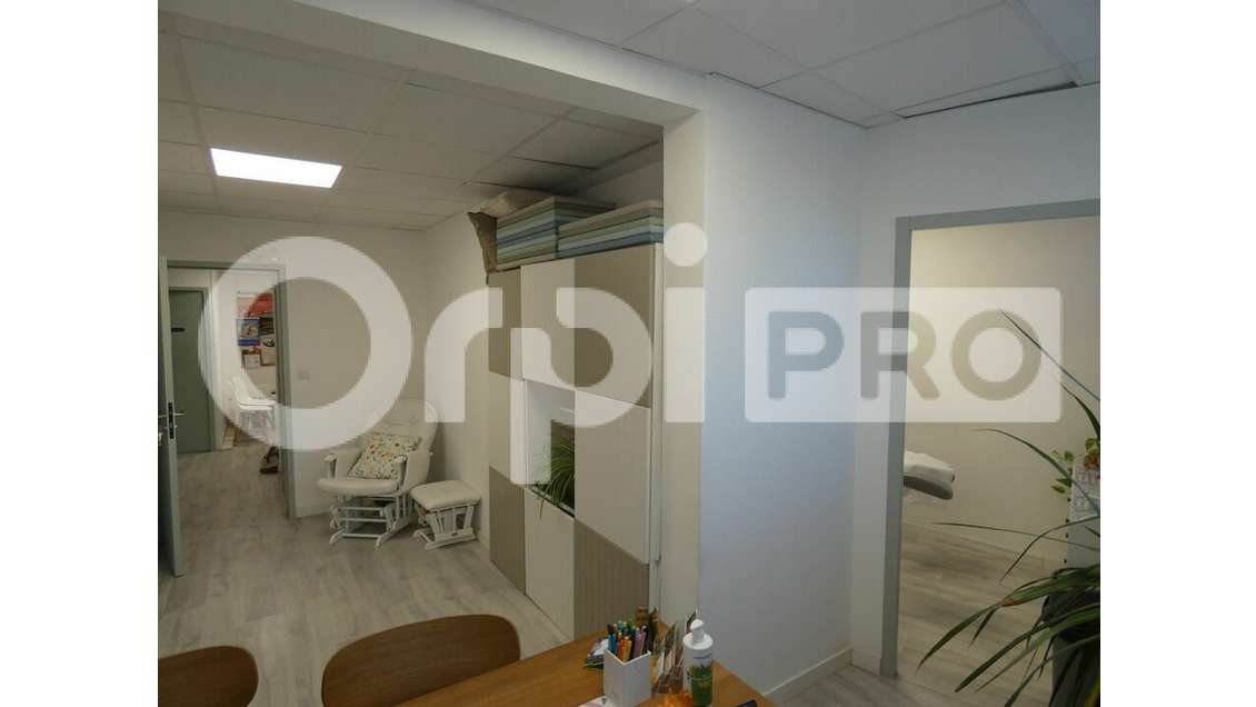 A louer locaux 25m² en centre médical à Manosque