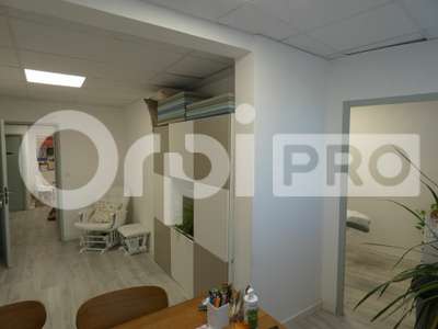 A louer locaux 25m² en centre médical à Manosque