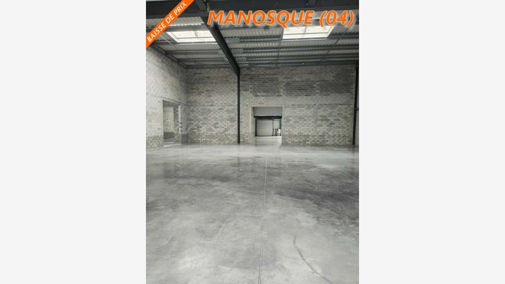 Locaux neufs 365m² à louer à Manosque A51 / D907