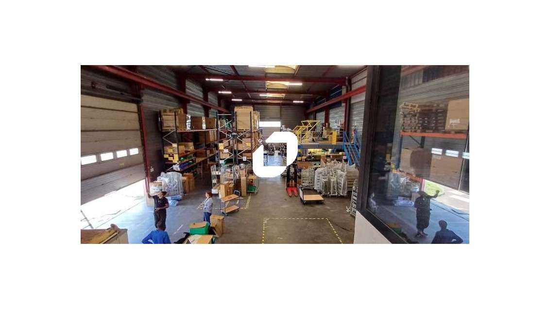 A louer Local d'activité 700m² Mantes la ville