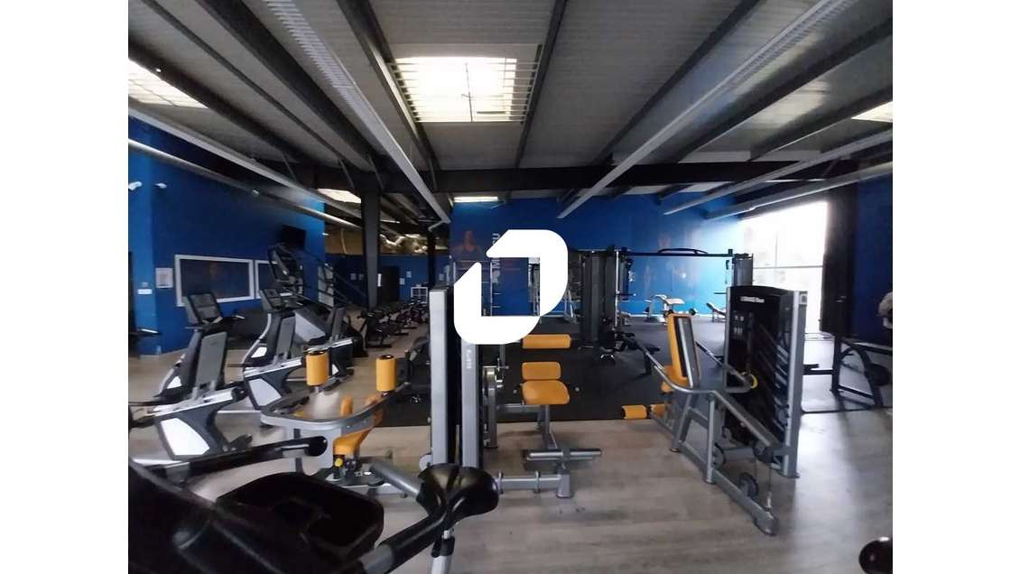 A louer Local d'activité 662m² Mantes la ville