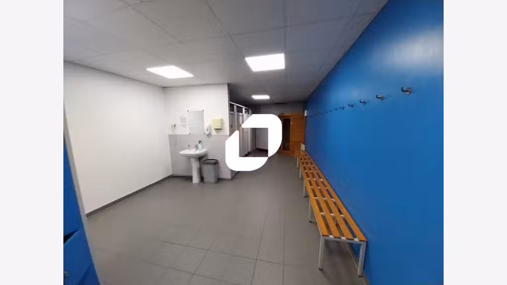 A louer Local d'activité 662m² Mantes la ville