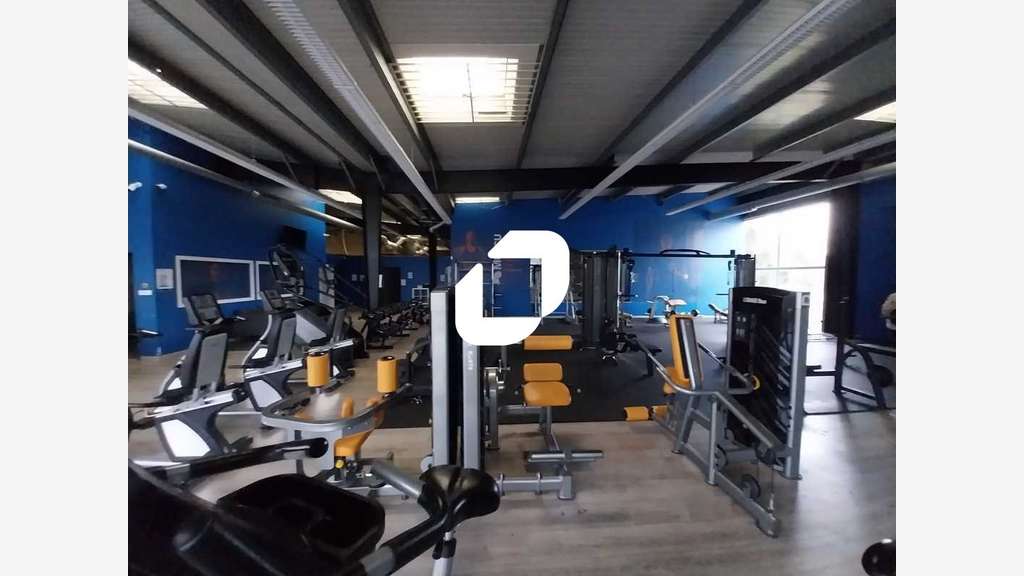 A louer Local d'activité 662m² Mantes la ville