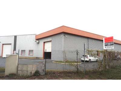 Location Locaux d'activités - Entrepôts à Marcilly-d'Azergues