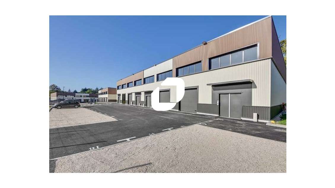 A louer Local d'activité 254m² Marcoussis