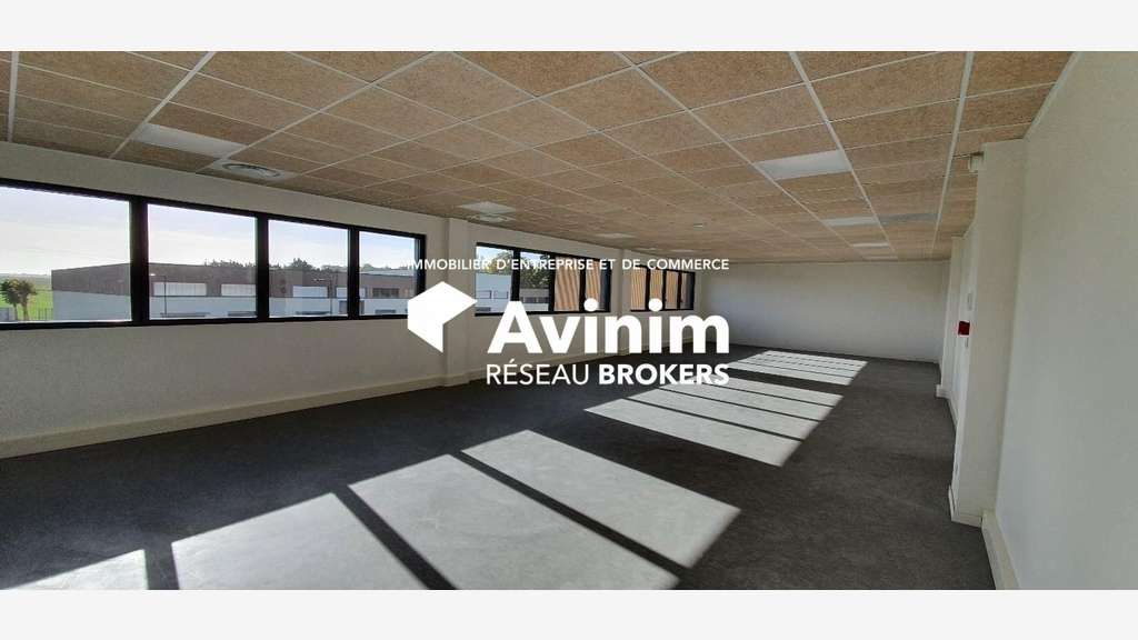 Local neuf 255m² PA Fontaine de Jouvence II