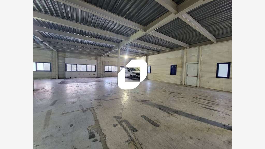 A louer Local d'activité 311m² Marcoussis