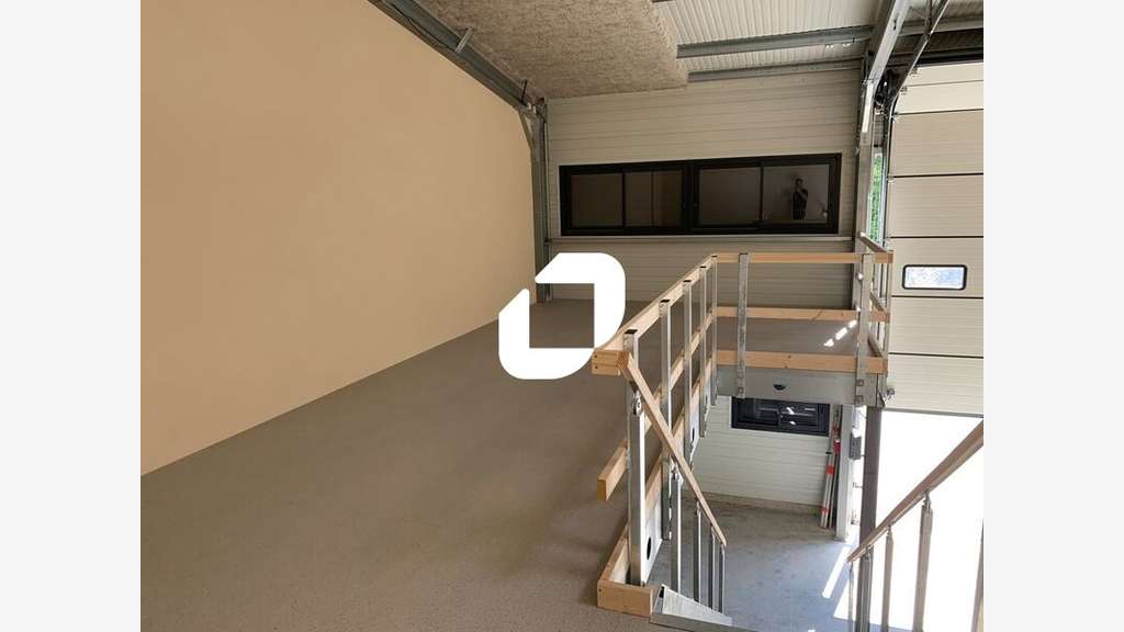 A louer Local d'activité 126m² Mareil sur mauldre