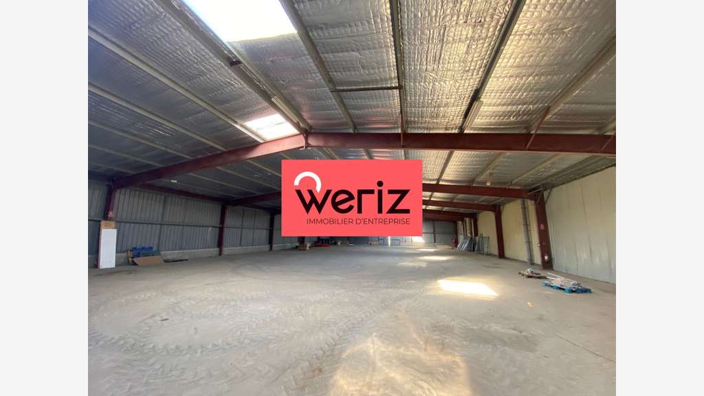 Location espace d'activité 2060m² à Marignane