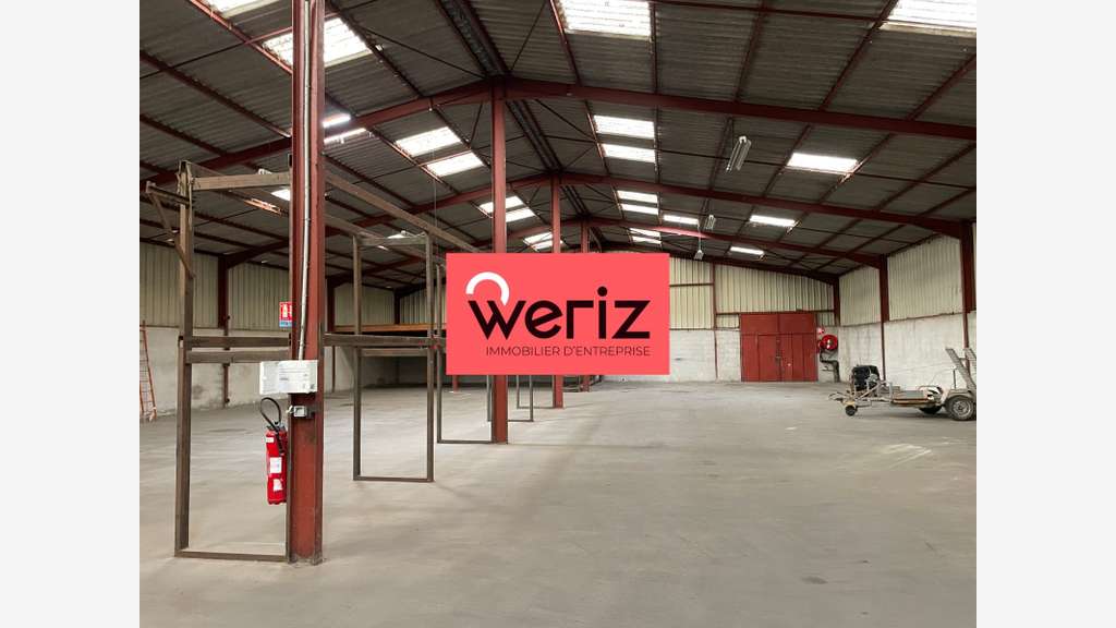 A louer entrepôt 2100m² empl stratégique Marignane