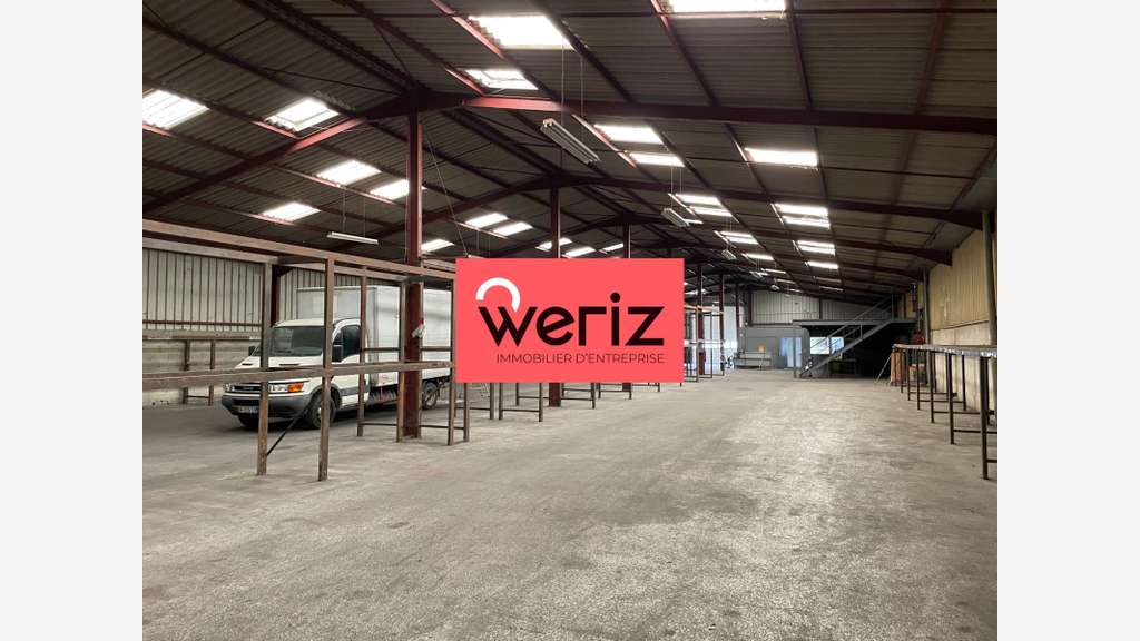 A louer entrepôt 2100m² empl stratégique Marignane