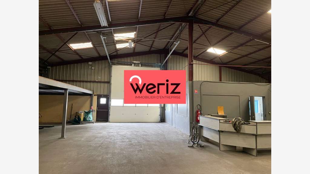 A louer entrepôt 2100m² empl stratégique Marignane
