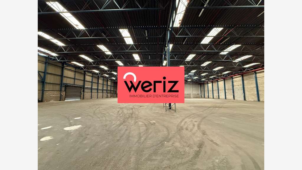 A louer entrepôt de 10 085m² à Marignane ZI