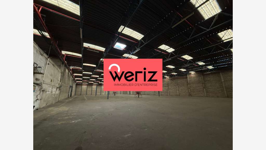 A louer entrepôt de 10 085m² à Marignane ZI