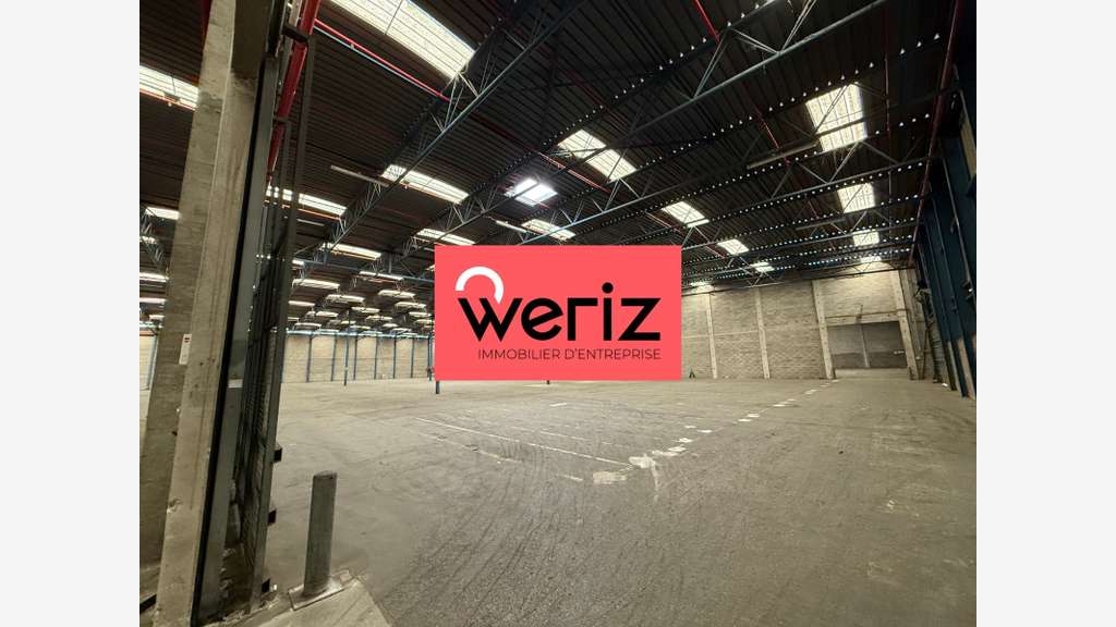 A louer entrepôt de 10 085m² à Marignane ZI