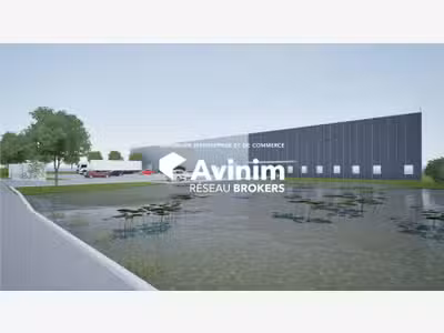 Local d'activité neuf de 2032m² à louer Marignane
