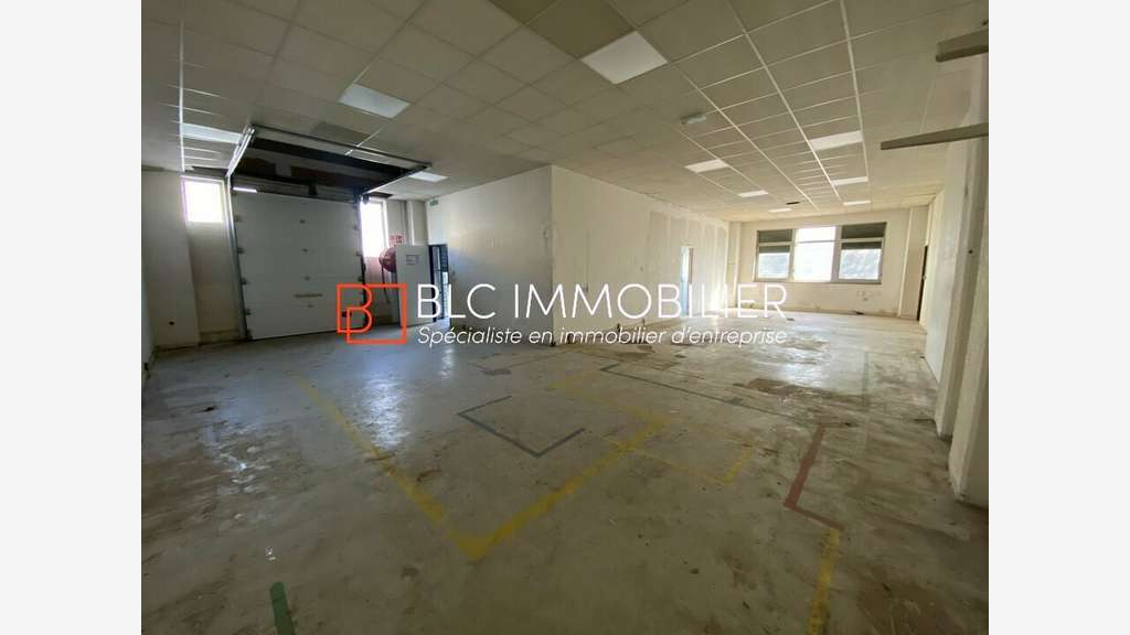 Loue local d'activité 510m² Marseille 10 parc Mure