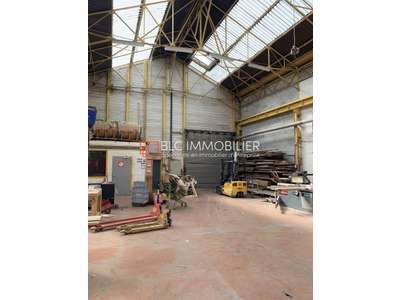 Location Locaux d'activités - Entrepôts à Marseille 11e