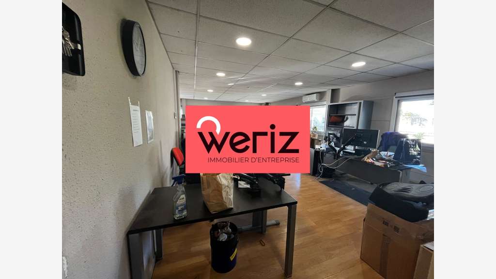 Location local 757m² non divisibles à Marseille