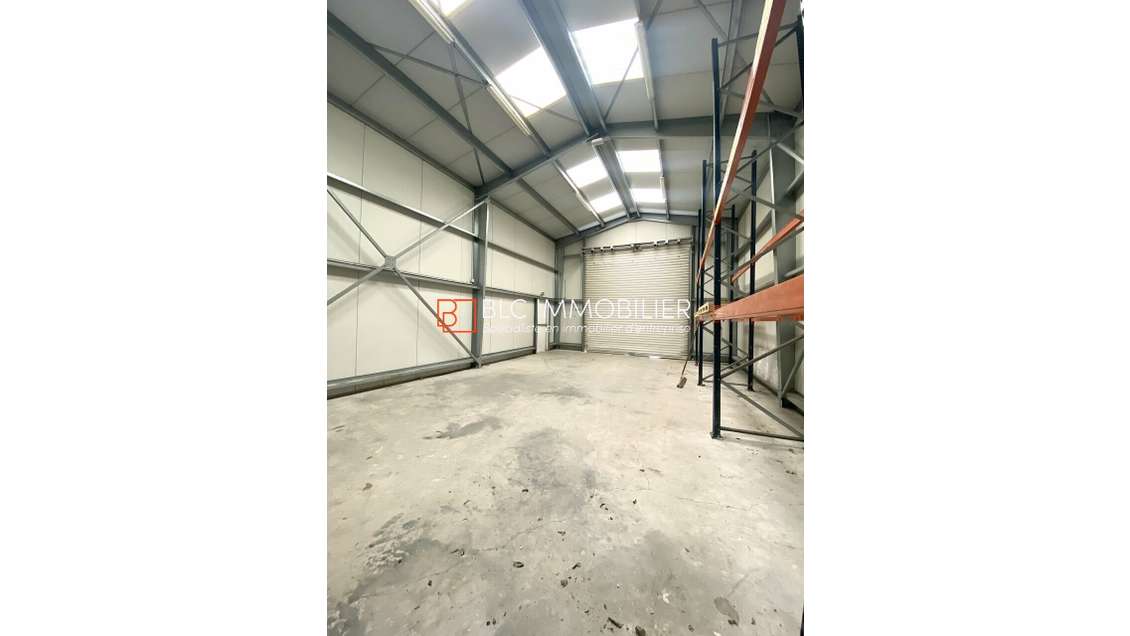 Local d'activité à louer 295m² à Marseille 12e