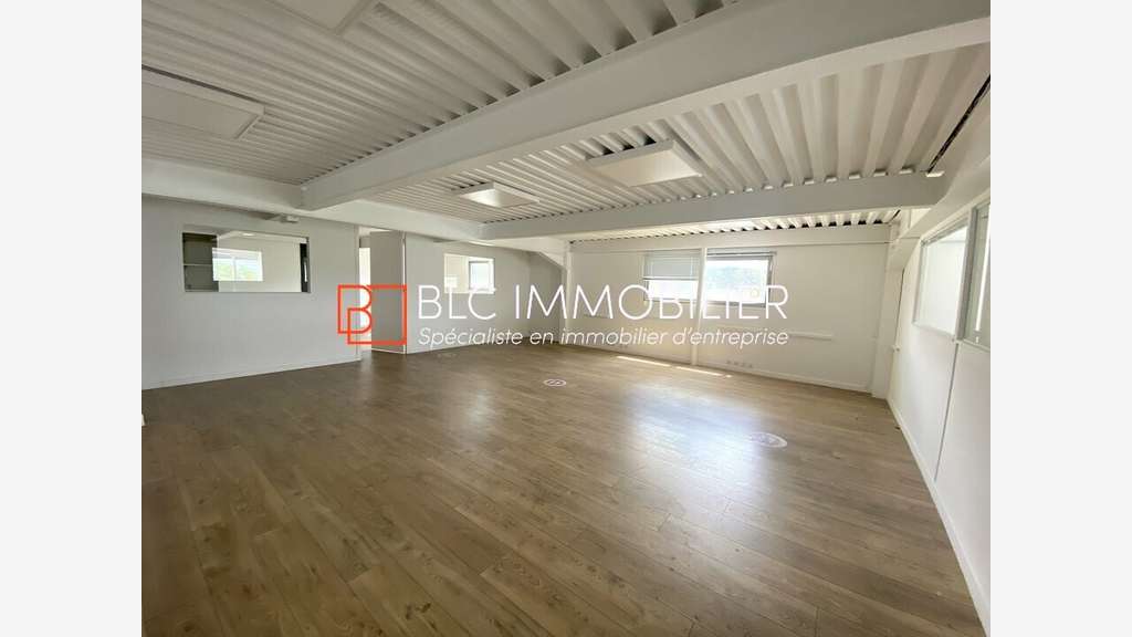 Local d'activité à louer 295m² à Marseille 12e