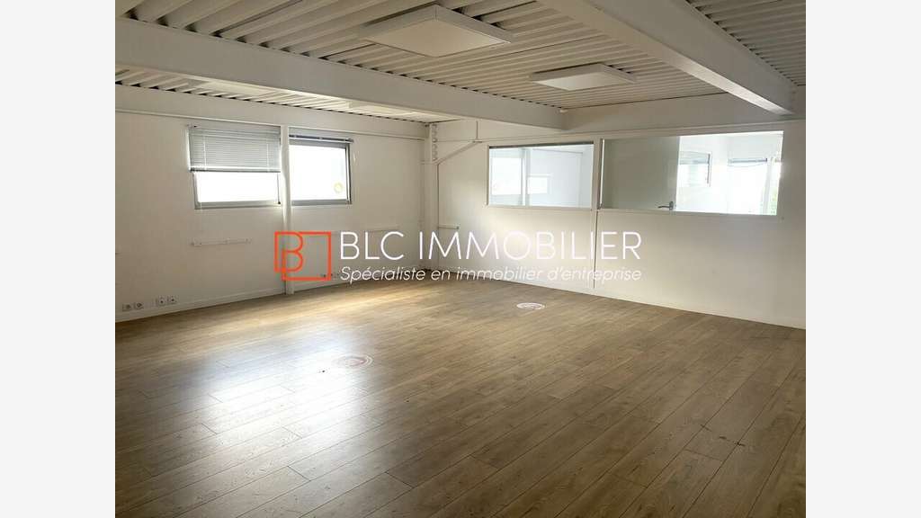 Local d'activité à louer 295m² à Marseille 12e
