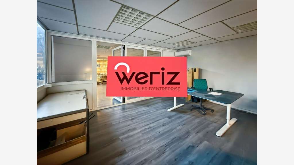 Location entrepôt 1600m² à Marseille 13e