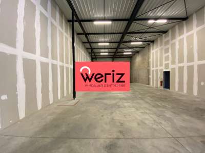 propose à la location des locaux d'activité