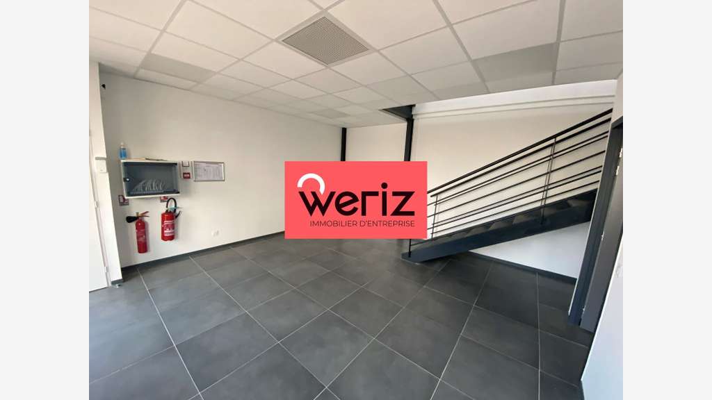 Location locaux d'activité 404m² à Marseille 14e