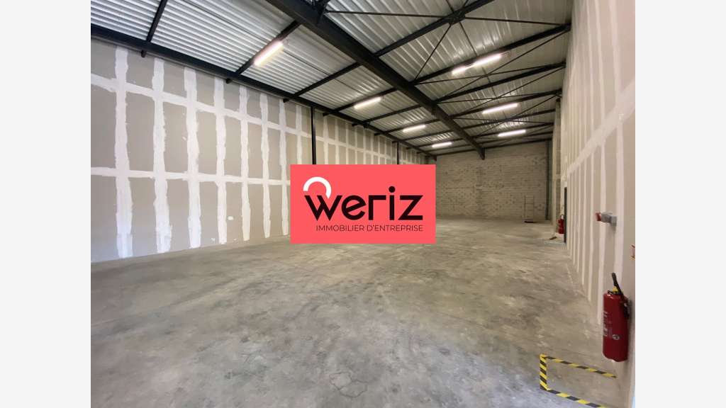 Location locaux d'activité 404m² à Marseille 14e