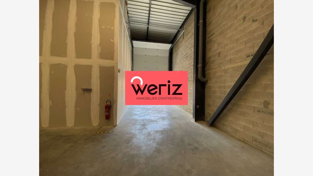 Location locaux d'activité 404m² à Marseille 14e