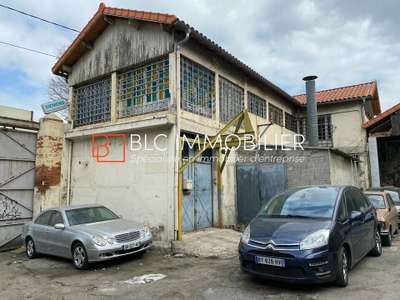 Local 214m² à louer à Marseille 15e Bld Viala
