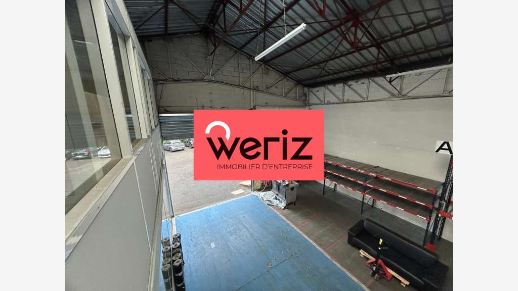 vous propose à la location un local d'activi