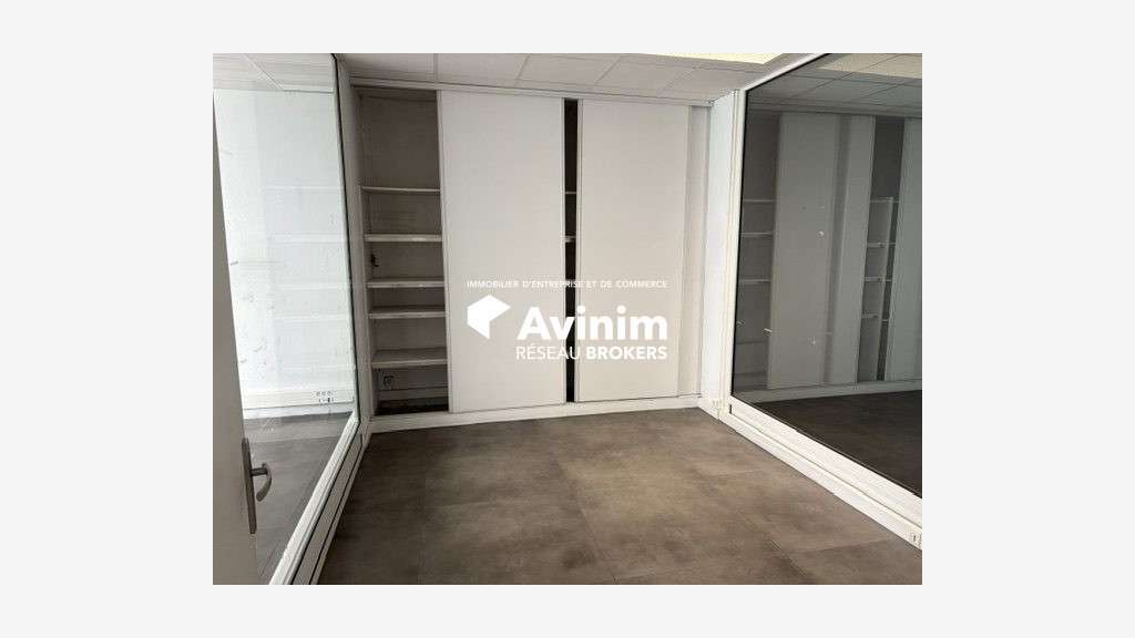 Location local 185m² secteur prisé Saint-Pierre