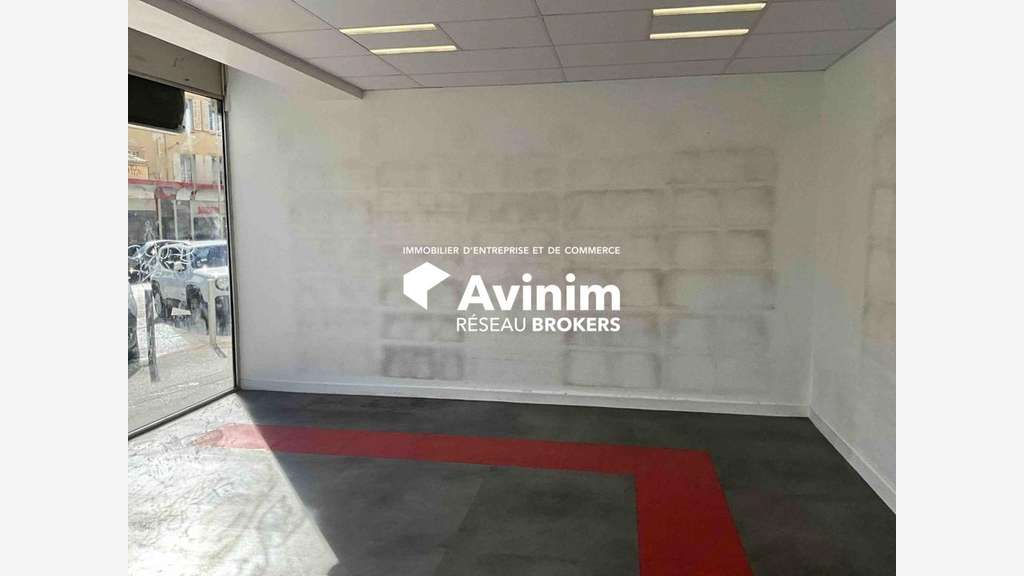 Location local 185m² secteur prisé Saint-Pierre